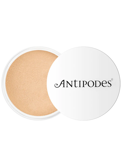 Antipodes Mineral Foundation SPF17 02 Light Yellow 150ml