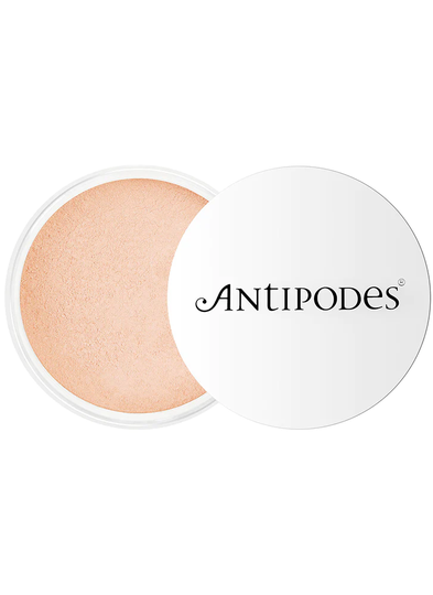 Antipodes Mineral Foundation SPF17 01 Pale Pink 150ml